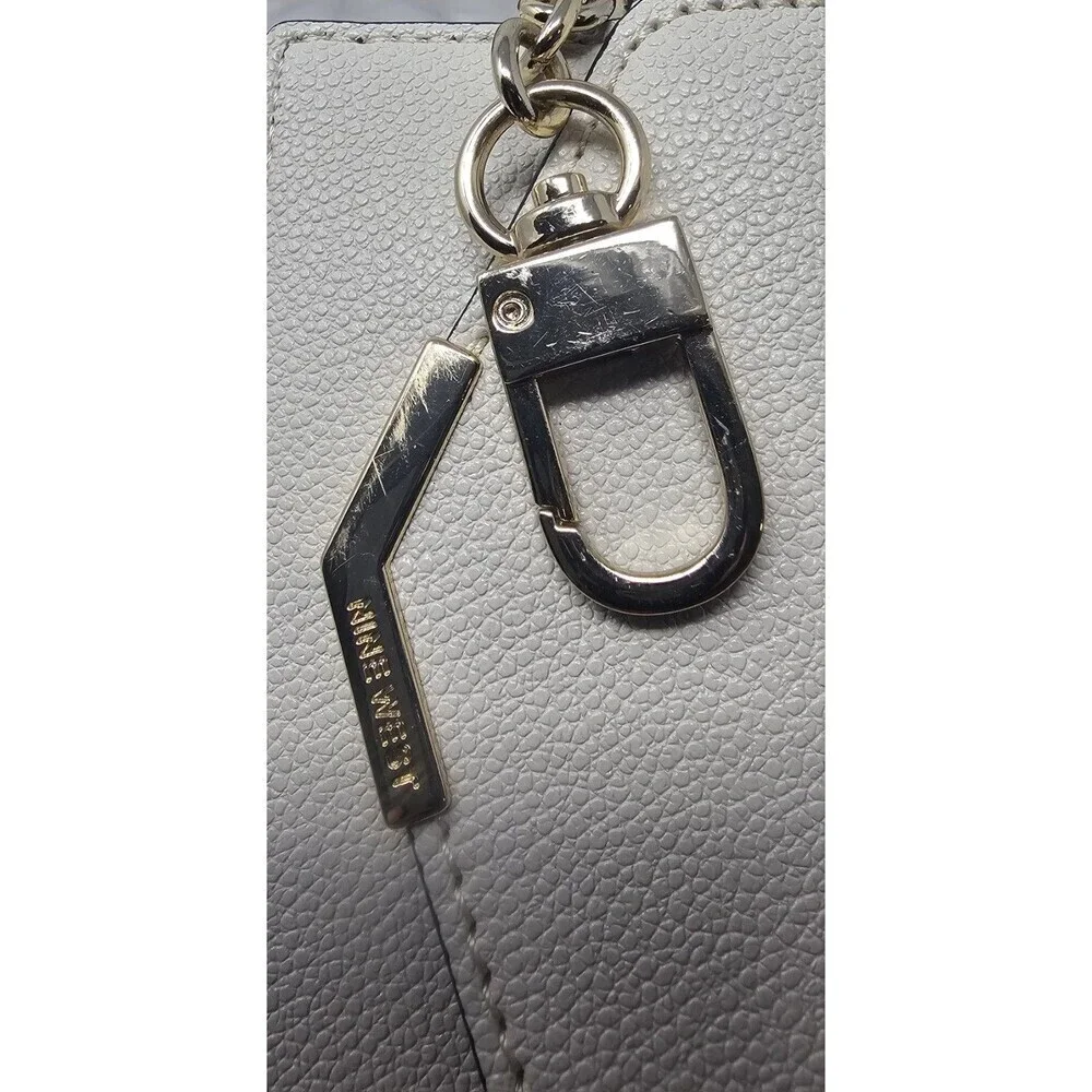 Nine West Off White Gold Accents Card Holder Keychain Faux Leather Snap Closure